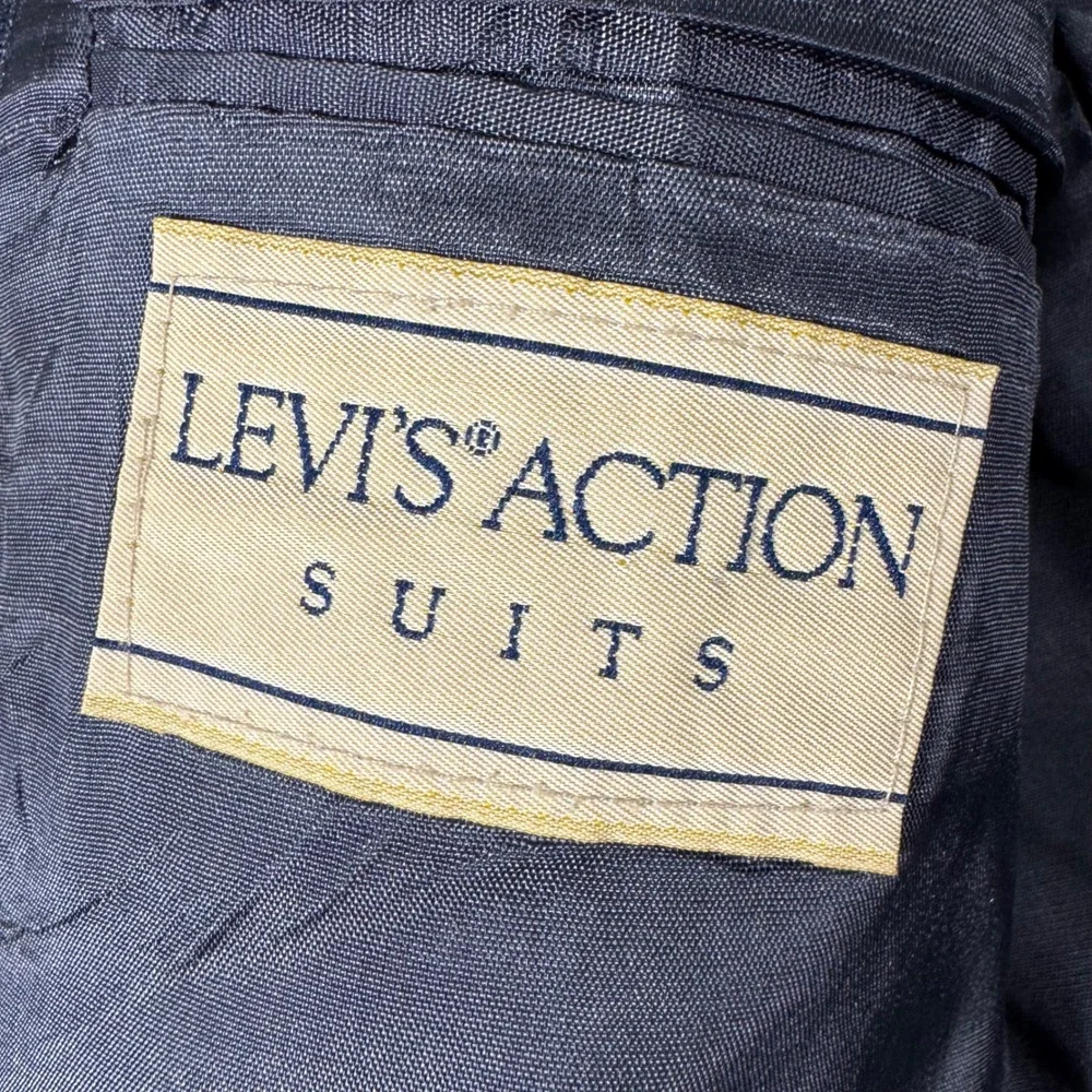 Levi's Action Suits Blazer Mens 40‎ Navy Blue Excellent Pinstripe Two-Button
